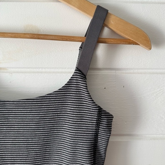 Lululemon Barre None Built In Bra Tank in Mini Pop Stripe Heathered Slate Black - Picture 8 of 12